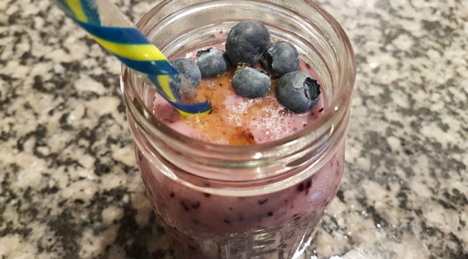 blueberry pear smoothie
